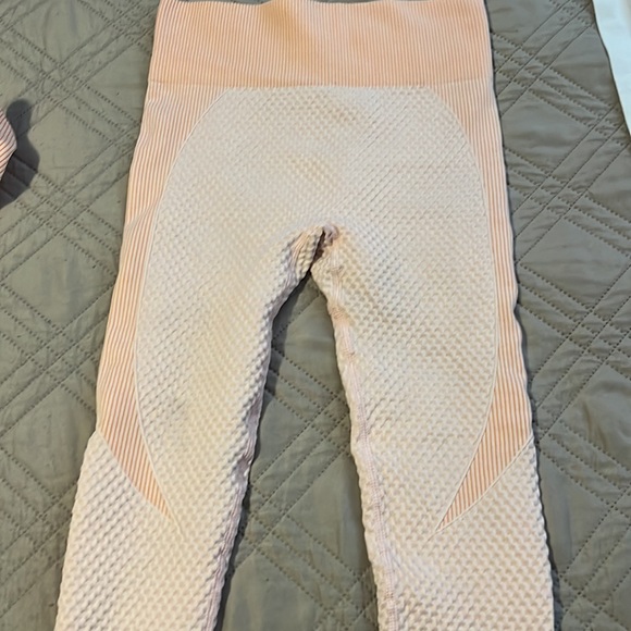 Pink Gym set - Picture 5 of 8